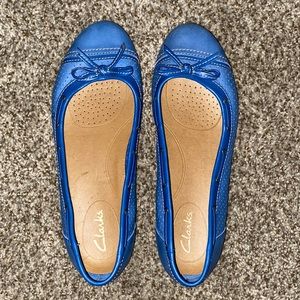 Clarks Blue flat sandals